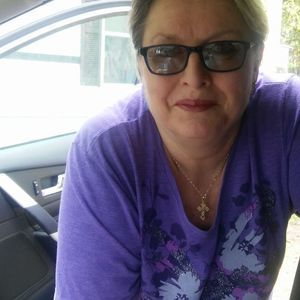 Meet your Posher, Debra